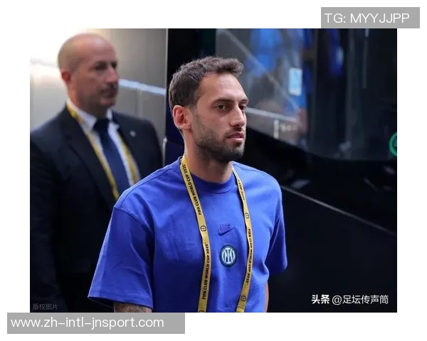 恰尔汗奥卢坚定信念土耳其队全力以赴争取世界杯晋级目标